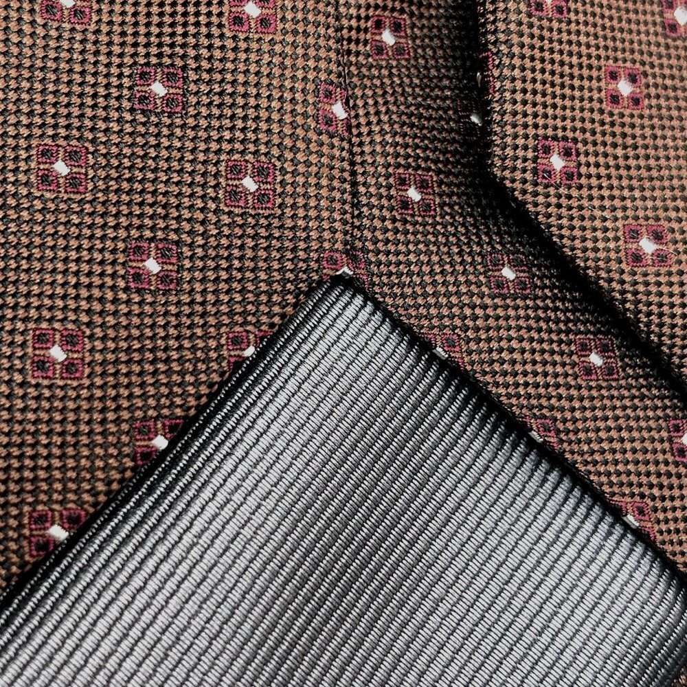 Nwot Woven Silk Tie with Cornflower Pattern | 2.5” Wide | Mens Silk Jacquard Tie - Picture 7 of 7